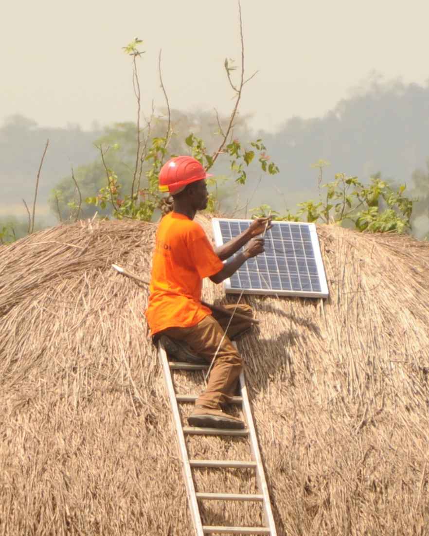 Solar-Home-Systeme für netzferne Haushalte in Uganda - Solantis - Teil 2